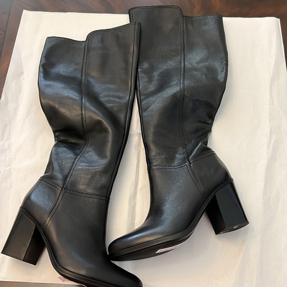 Naturalizer Kyrie Leather Water-Repellent  Wide Calf Over-the-Knee Boots - Picture 7 of 16